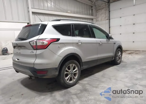 2018 Ford Escape Se из США, поврежденный, VIN 1FMCU9GD3JUB15096